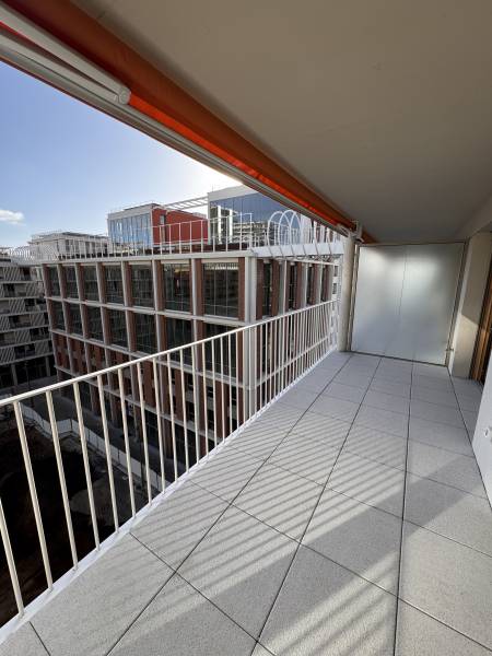 Séparatifs de balcons en verre granité installés sur la résidence Joia Méridia à Nice