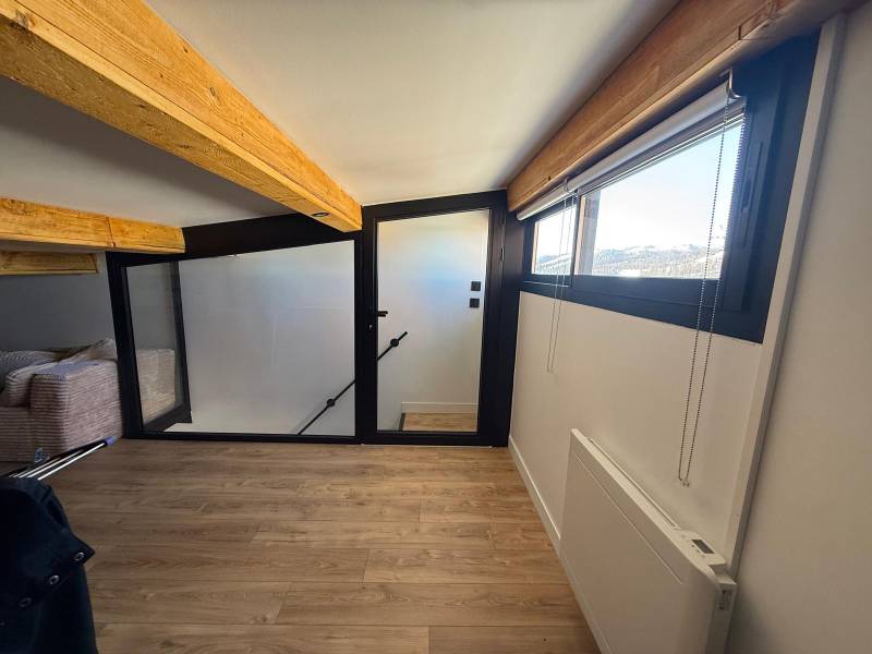 Création d’une loggia intérieure avec menuiseries aluminium sur mesure