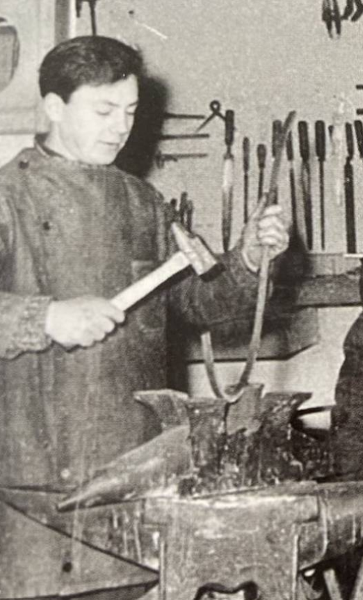 AZUR ALU : Entreprise spécialisée dans la fabrication de menuiseries extérieures en aluminium et PVC sur Nice (06)